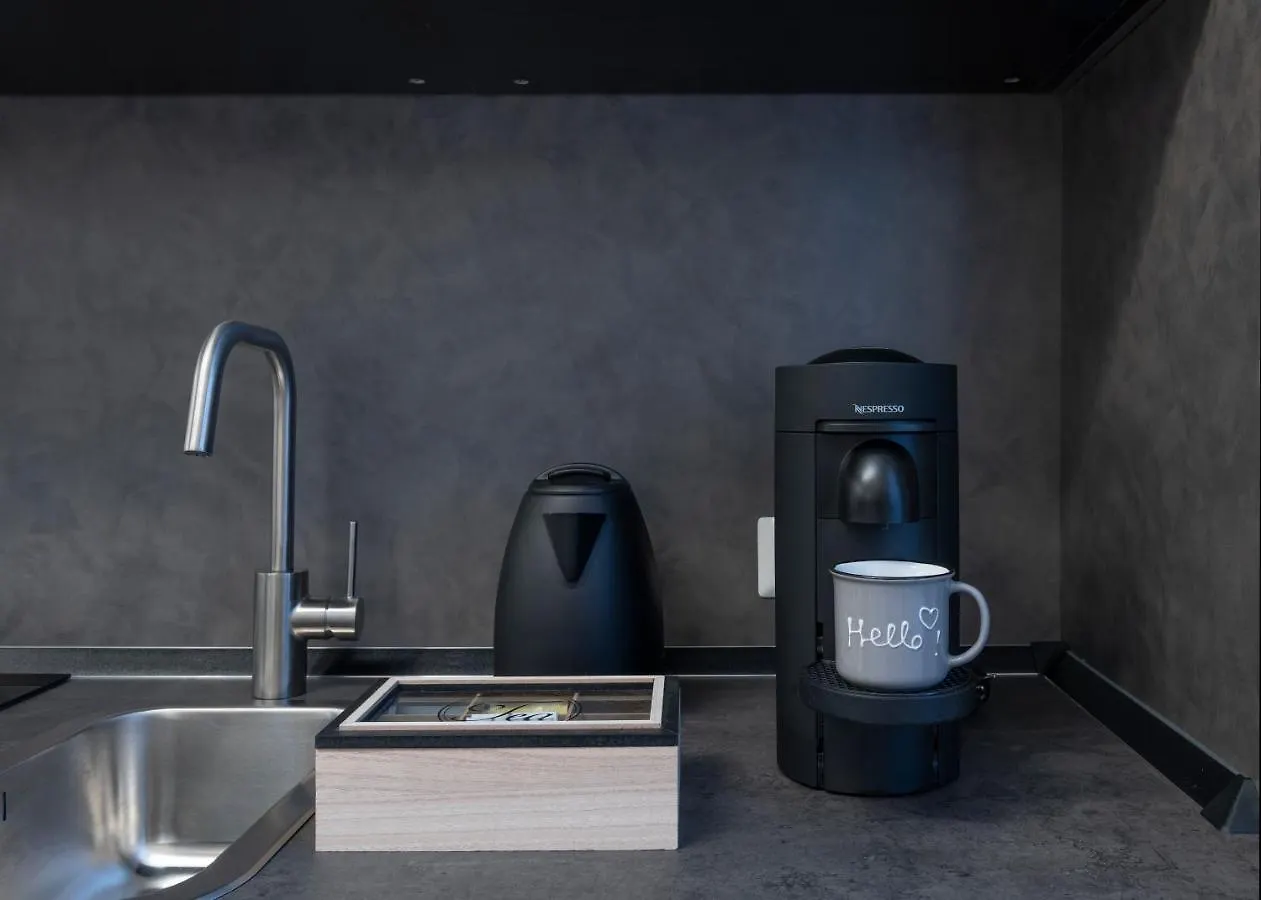 Super Modern And Design Apartment, A Due Passi Dai Navigli Milano 0*,  Italia